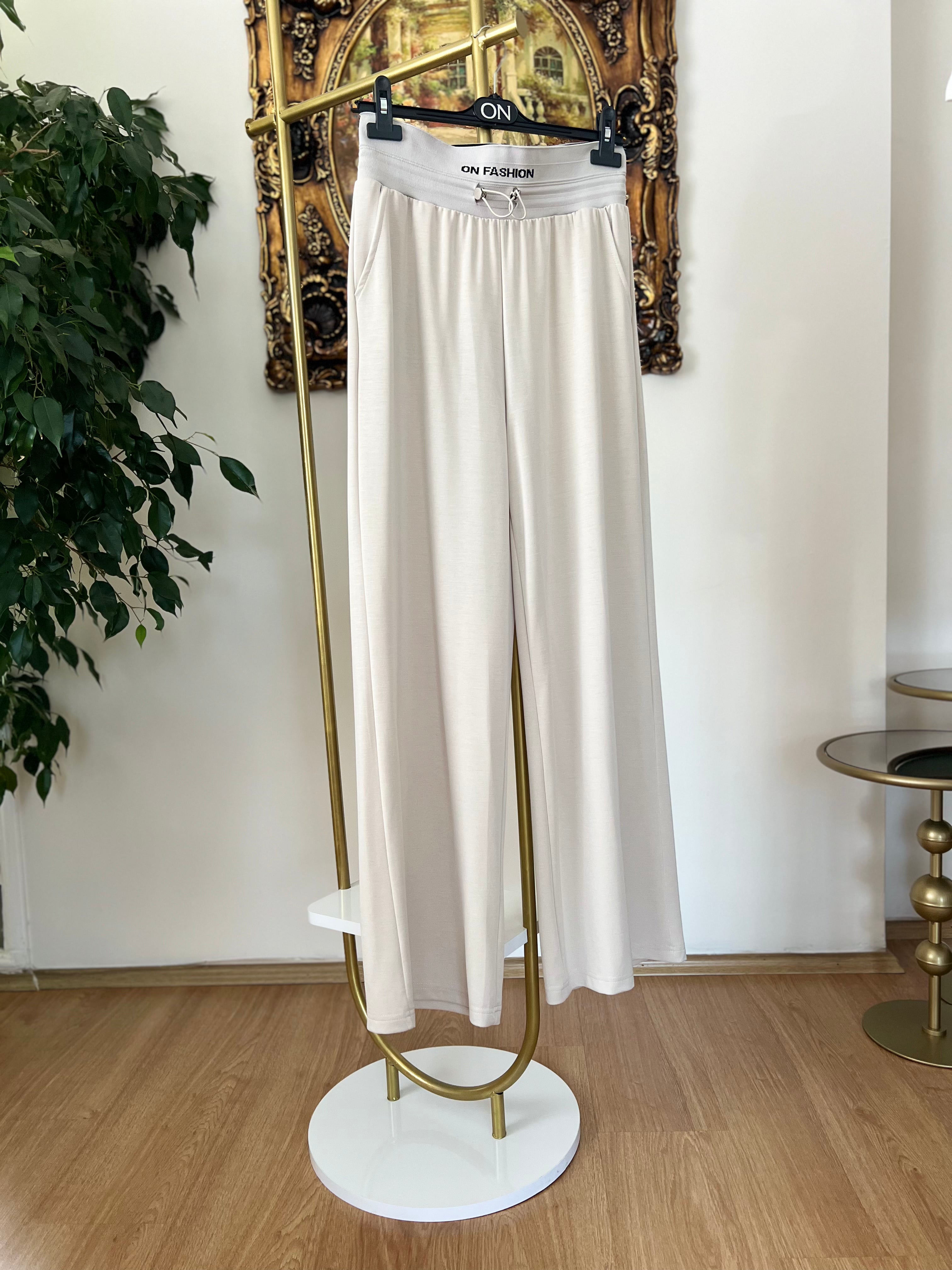 Beli Yazı Detaylı Geniş Paça Taş Rengi Pantolon